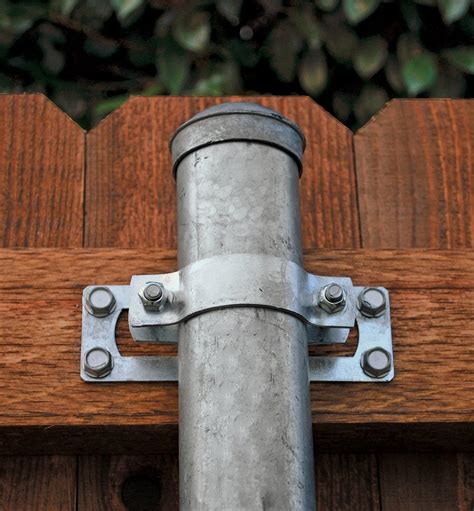 metal fence brackets